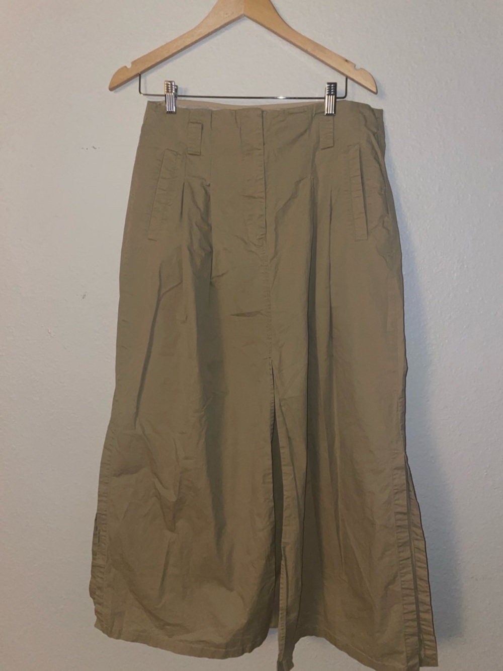 commense Classic A-Line Midi Skirt in Khaki